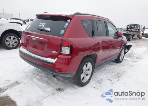 2017 Jeep Compass Latitude 4X4 из США, поврежденный, VIN 1C4NJDEB2HD100397